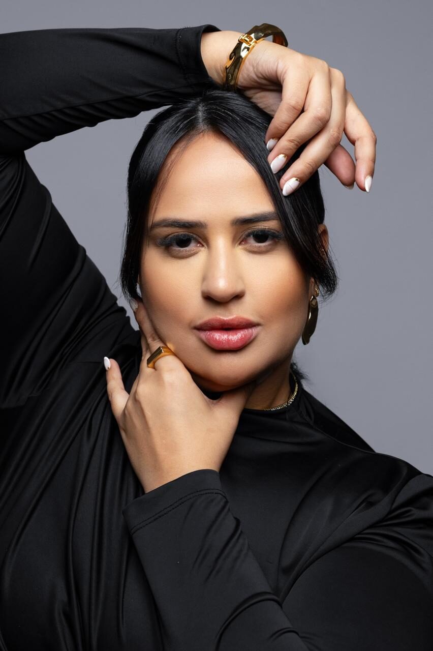 Vivaly Estética Avançada — profissional responsável